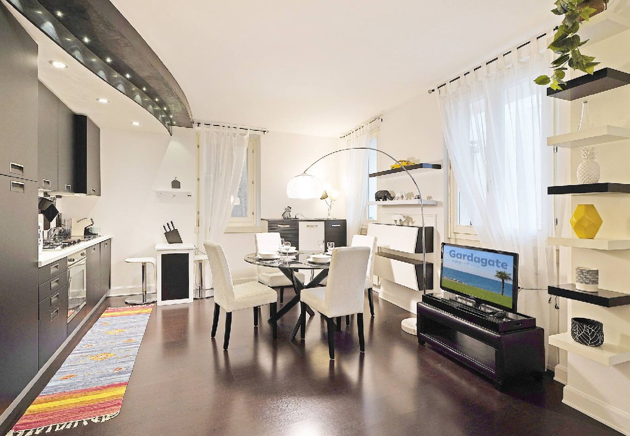 Appartamento a Salò - Downtown Apartment