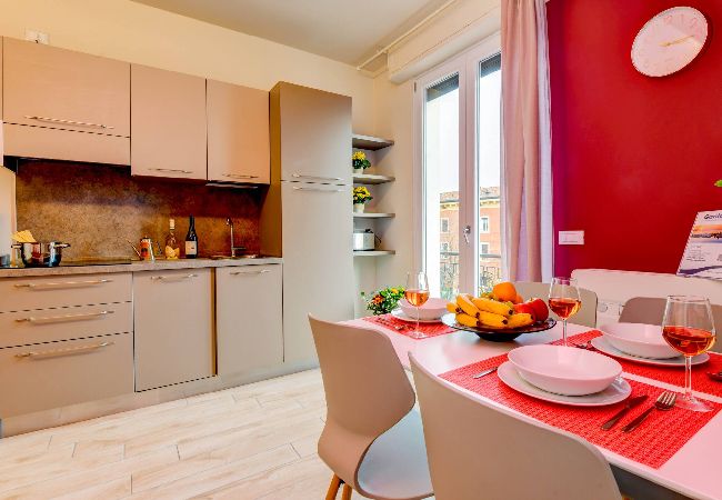 Appartamento a Salò - Casa Vino BS-H717-PSBR16B2