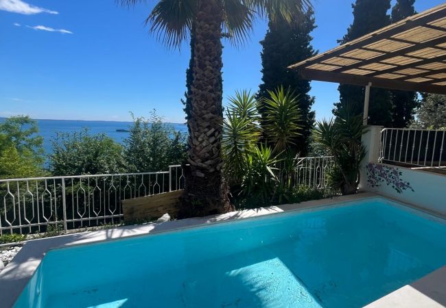 Villa a Gardone Riviera - Villa Samanta