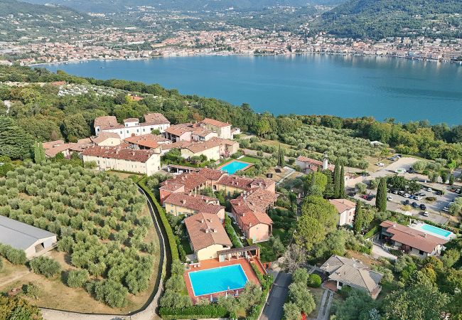 Cisano Holiday Apartment, foto 30