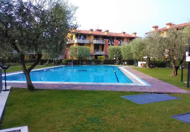 Ferienwohnung in Sirmione - Villaggio dei fiori - Viola