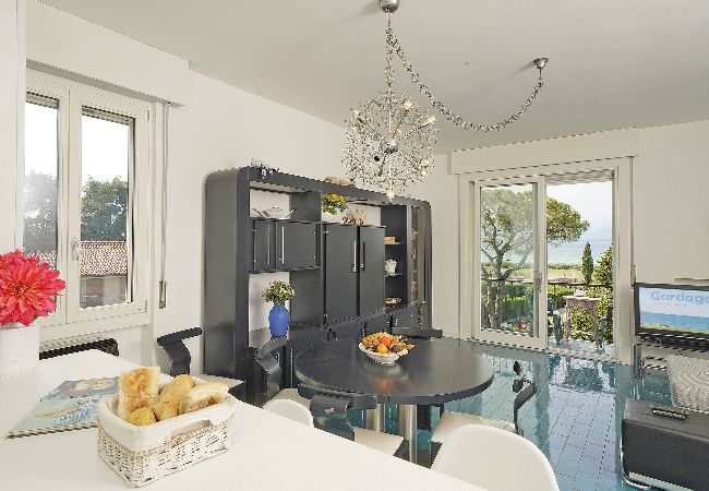 Ferienwohnung in Sirmione - Tramonto sul Lago BS-I633-LAZZ46A2