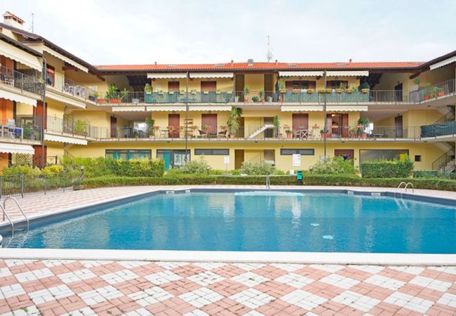 Ferienwohnung in Moniga del Garda - Apt Magenta