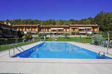 Ferienwohnung in Puegnago sul Garda - Appartamento Borgo Alto