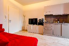 Apartment in Salò - Casa Vino BS-H717-PSBR16B2