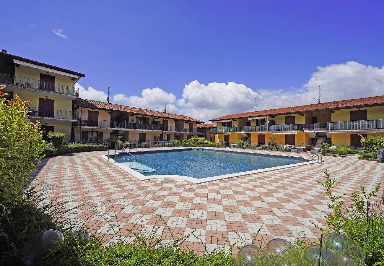 Apartment in Moniga del Garda - Apt Magenta BS-F373-MAGE17AT