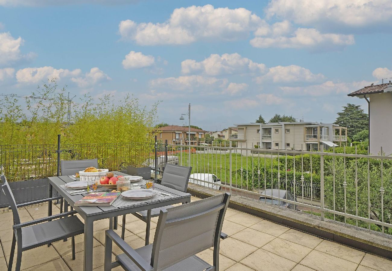 Apartment in Moniga del Garda - Apt Magenta BS-F373-MAGE17AT