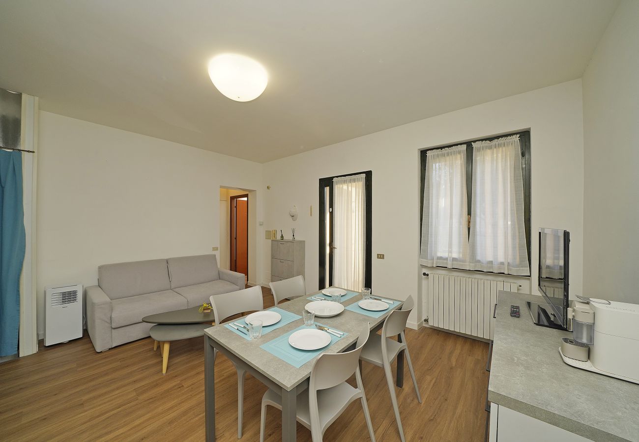 Apartment in Toscolano-Maderno - Relax Apartment