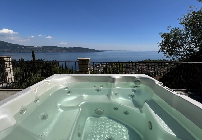 Apartment in Toscolano-Maderno - Virgilio Giallo